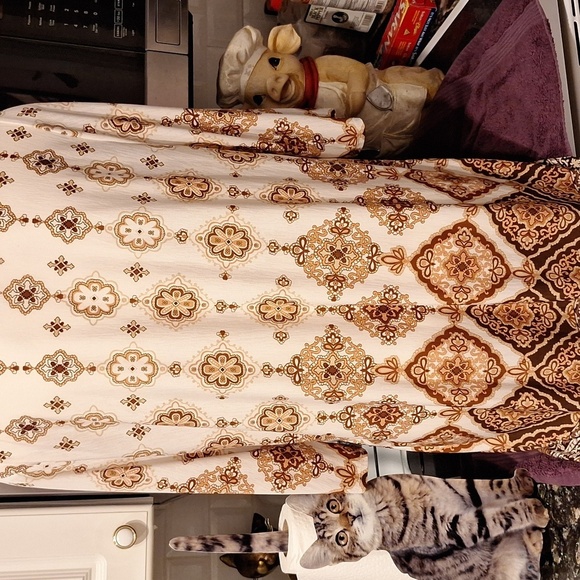 x NAIF Cream Graphic Tunic Relaxed Style Size 2X - Picture 2 of 4